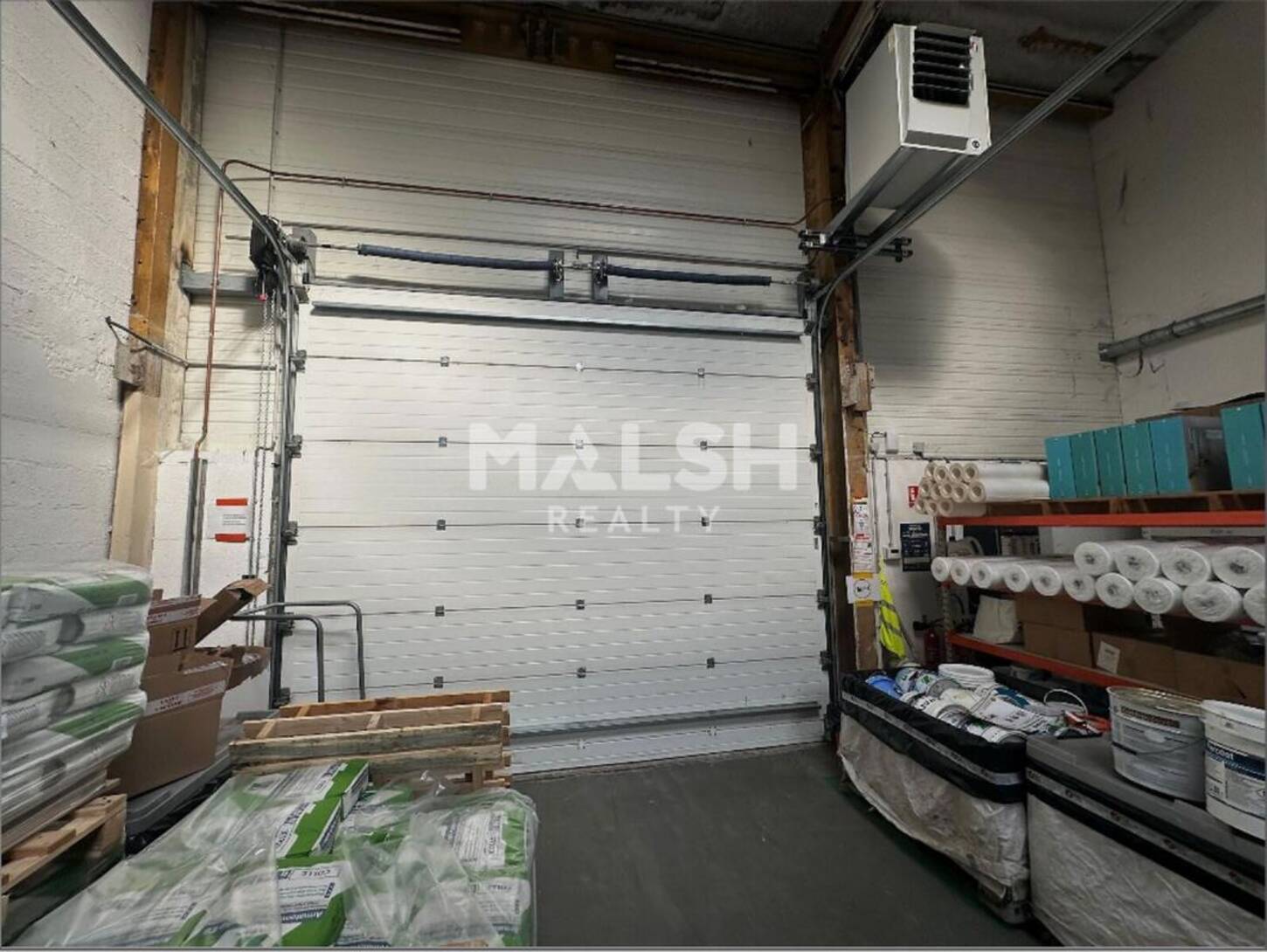MALSH Realty & Property - Local d'activités - Carré de Soie / Grand Clément / Bel Air - Vaulx-en-Velin - 2