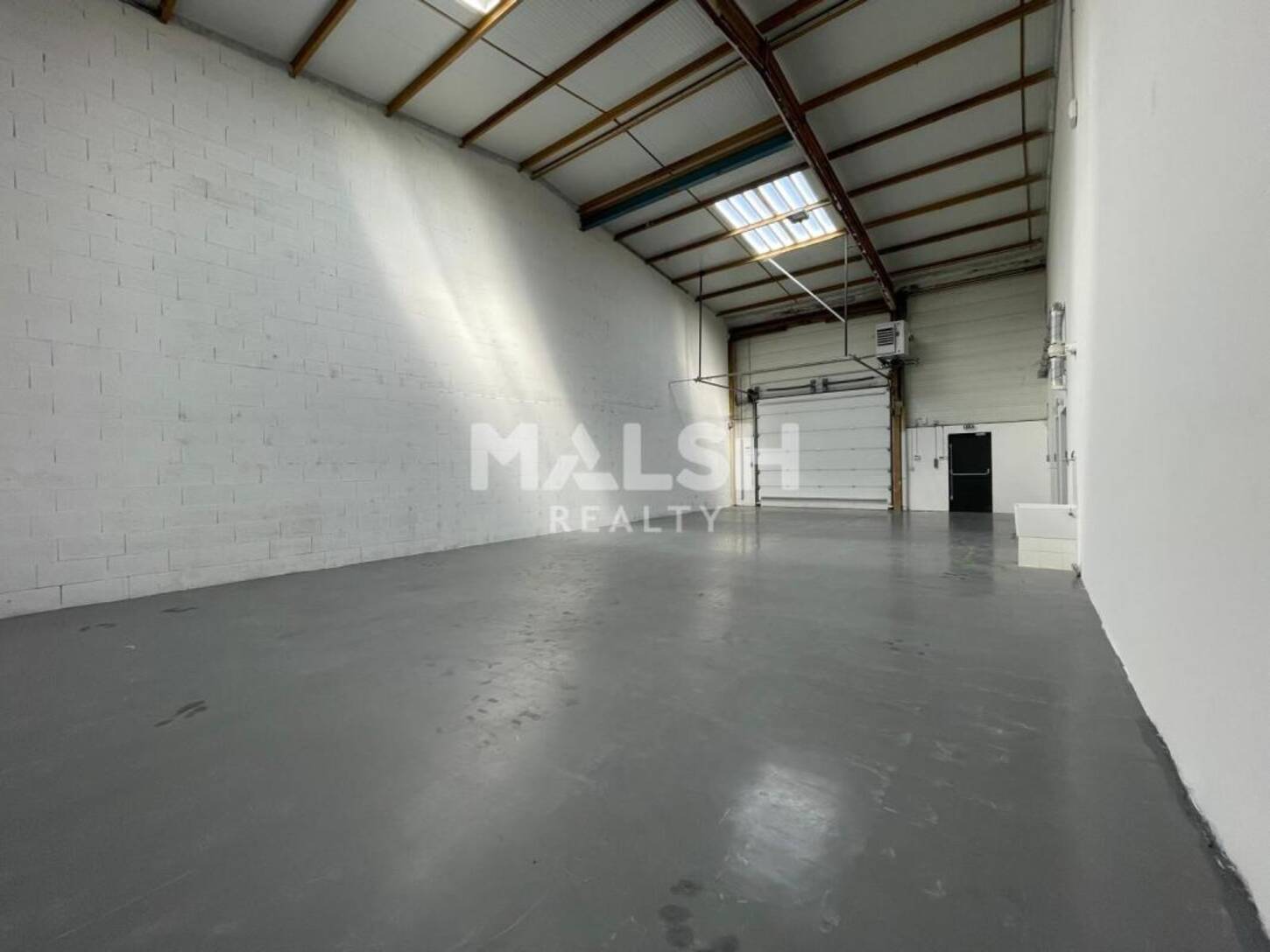 MALSH Realty & Property - Local d'activités - Carré de Soie / Grand Clément / Bel Air - Vaulx-en-Velin - 2
