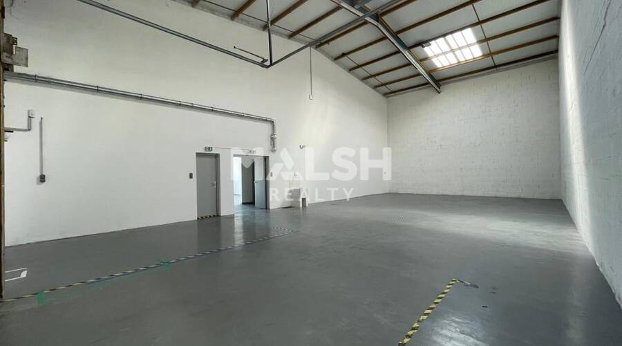 MALSH Realty & Property - Local d'activités - Carré de Soie / Grand Clément / Bel Air - Vaulx-en-Velin - 3