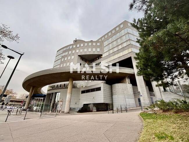 MALSH Realty & Property - Bureau - Lyon 5° - Lyon 5 - 1