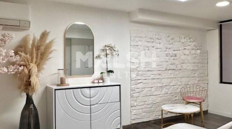 MALSH Realty & Property - Local commercial - Lyon 6° - Lyon 3 - 9