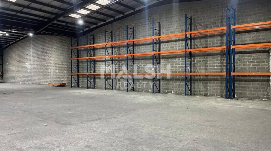 MALSH Realty & Property - Local d'activités - Lyon EST (St Priest /Mi Plaine/ A43 / Eurexpo) - Genas - 4