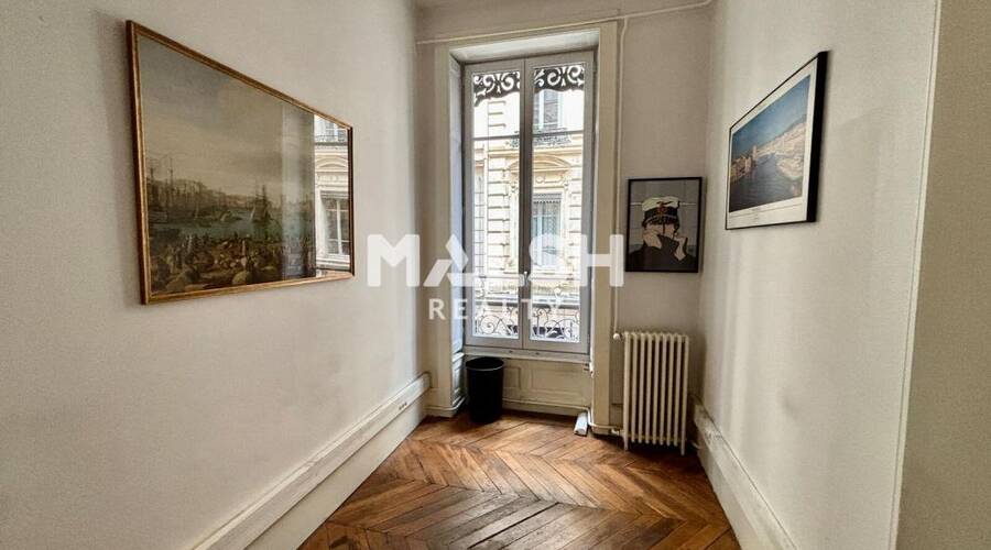 MALSH Realty & Property - Bureau - Lyon 1 - Lyon 2 - 7