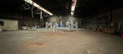 MALSH Realty & Property - Local d'activités - Lyon EST (St Priest /Mi Plaine/ A43 / Eurexpo) - Genas - 3
