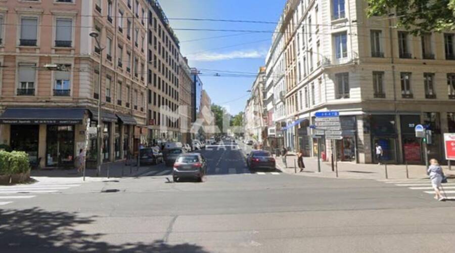 MALSH Realty & Property - Local commercial - Lyon 7° / Gerland - Lyon 7 - 2
