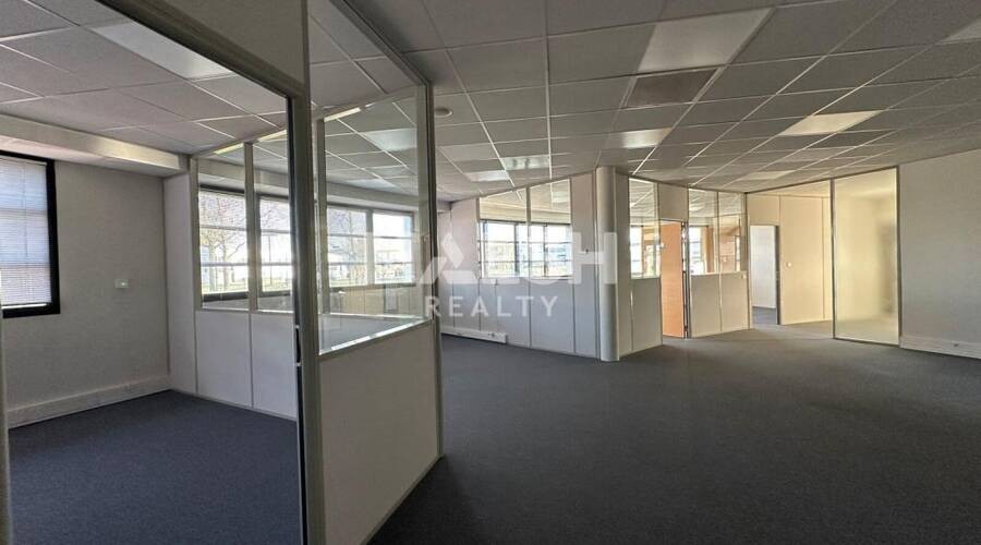 MALSH Realty & Property - Local d'activités - Côtière (Ain/A42/Beynost/Dagneux/Montluel) - Miribel - 11