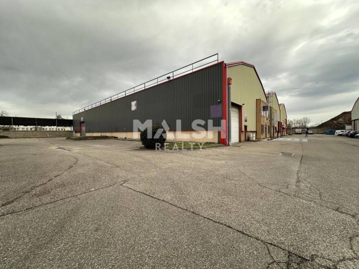 MALSH Realty & Property - Local d'activités - Lyon Sud Est - Vénissieux - 2
