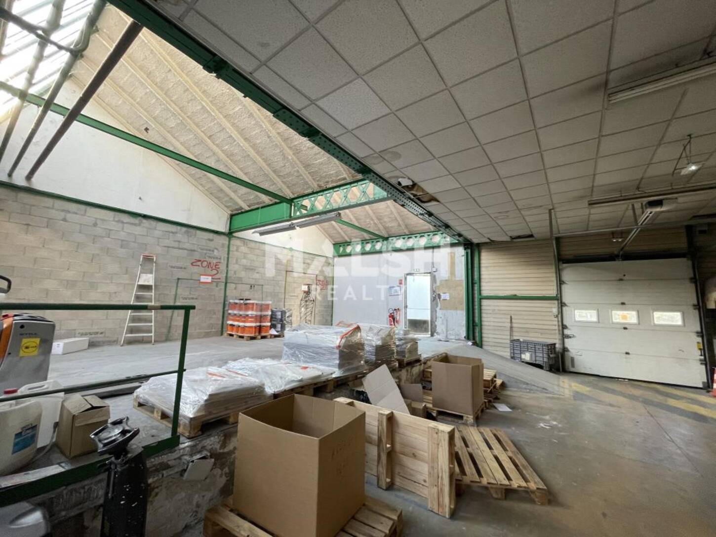 MALSH Realty & Property - Local d'activités - Carré de Soie / Grand Clément / Bel Air - Villeurbanne - 2