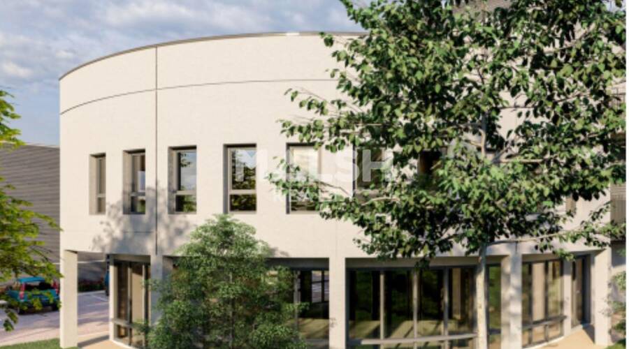 MALSH Realty & Property - Local d'activités - Nord Isère ( Ile d'Abeau / St Quentin Falavier ) - Bourgoin-Jallieu - 5