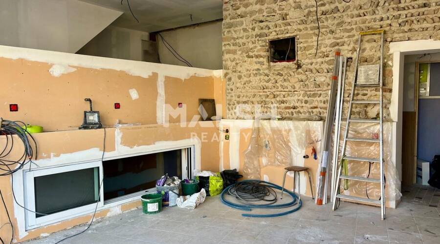 MALSH Realty & Property - Local commercial - Plateau Nord / Val de Saône - Caluire-et-Cuire - 3