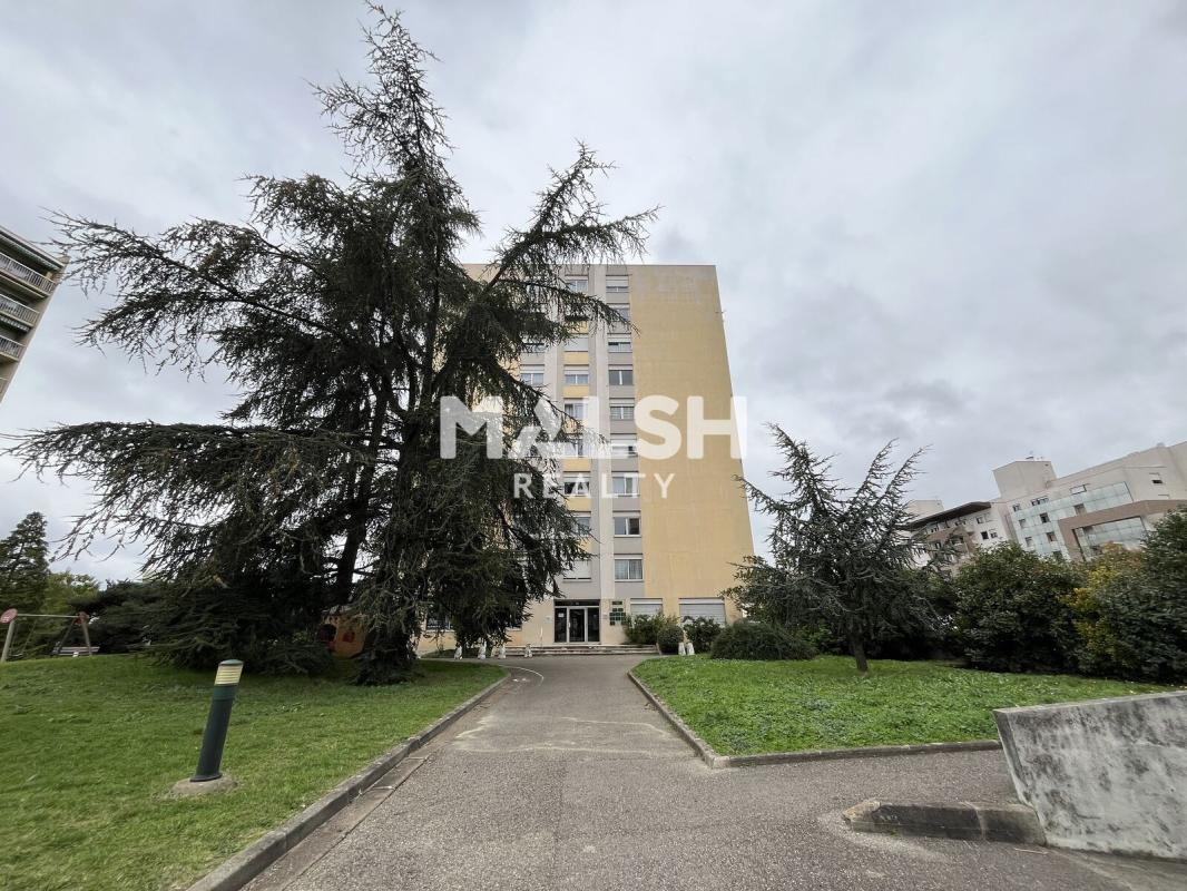 MALSH Realty & Property - Bureau - Lyon 8°/ Hôpitaux - Lyon 8 - 1