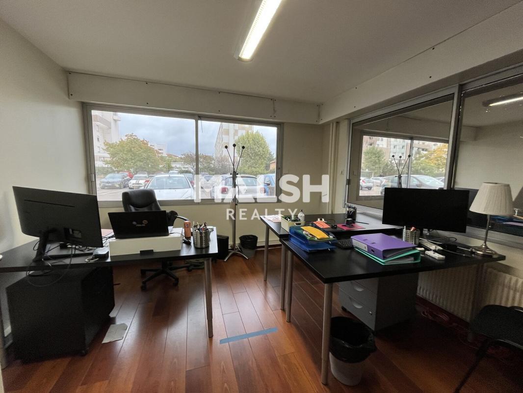 MALSH Realty & Property - Bureau - Lyon 8°/ Hôpitaux - Lyon 8 - 4