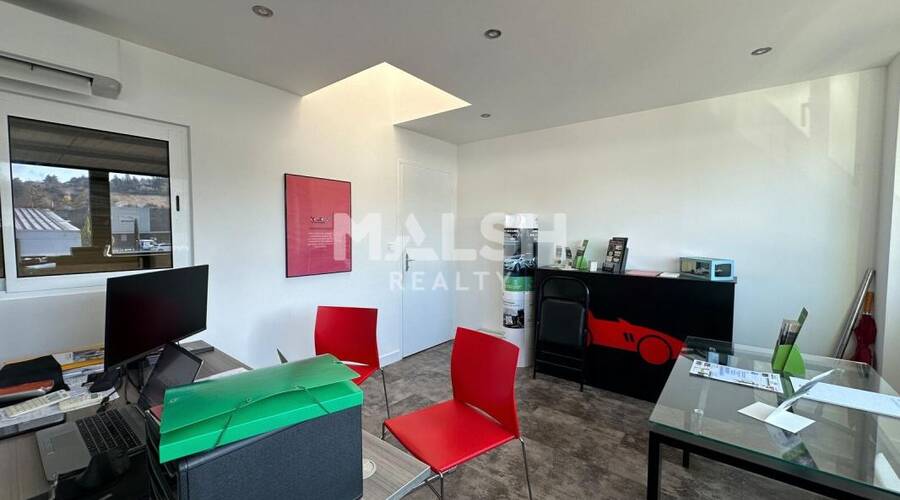 MALSH Realty & Property - Local d'activités - Extérieurs NORD (Villefranche / Belleville) - Limas - 9