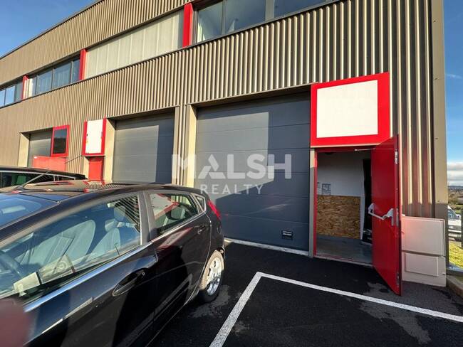 MALSH Realty & Property - Local d'activités - Extérieurs NORD (Villefranche / Belleville) - Limas - 1