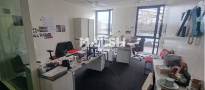 MALSH Realty & Property - Bureau - Lyon 2° / Confluence - Lyon 2 - 9