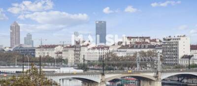 MALSH Realty & Property - Bureau - Lyon 2° / Confluence - Lyon 2 - 35