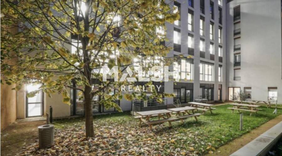 MALSH Realty & Property - Bureau - Lyon 2° / Confluence - Lyon 2 - 37