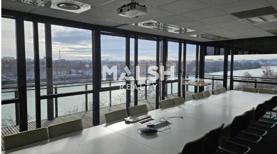 MALSH Realty & Property - Bureau - Lyon 2° / Confluence - Lyon 2 - 3