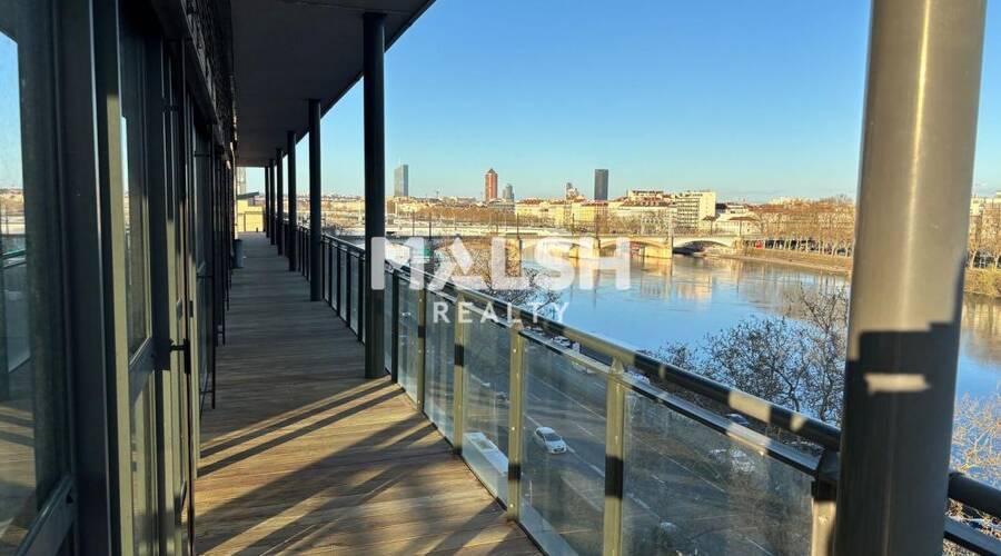 MALSH Realty & Property - Bureau - Lyon 2° / Confluence - Lyon 2 - 12