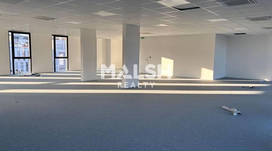 MALSH Realty & Property - Bureau - Lyon 2° / Confluence - Lyon 2 - 17