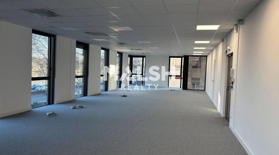 MALSH Realty & Property - Bureau - Lyon 2° / Confluence - Lyon 2 - 21