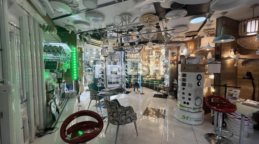 MALSH Realty & Property - Local commercial - Lyon 3° / Préfecture / Universités - Lyon 3 - 6