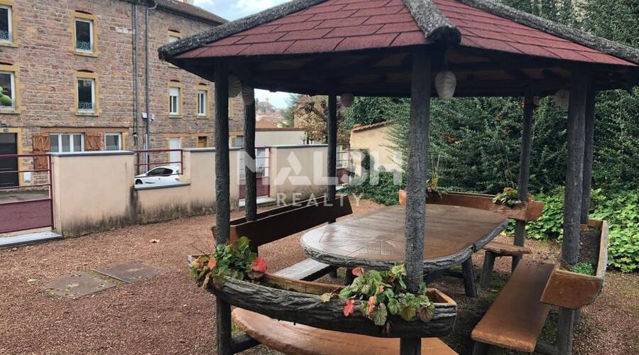 MALSH Realty & Property - Bureau - Extérieurs OUEST (Tarare / Arbresle) - Bourg-de-Thizy - 10