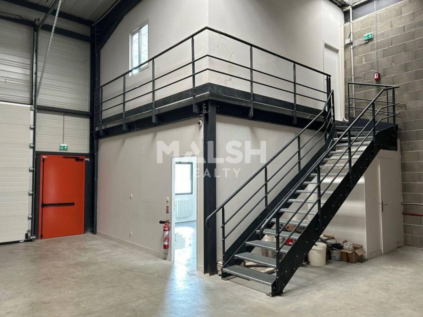 MALSH Realty & Property - Local d'activités - Extérieurs NORD (Villefranche / Belleville) - Civrieux - 2