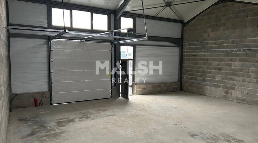 MALSH Realty & Property - Local d'activités - Extérieurs NORD (Villefranche / Belleville) - Civrieux - 3