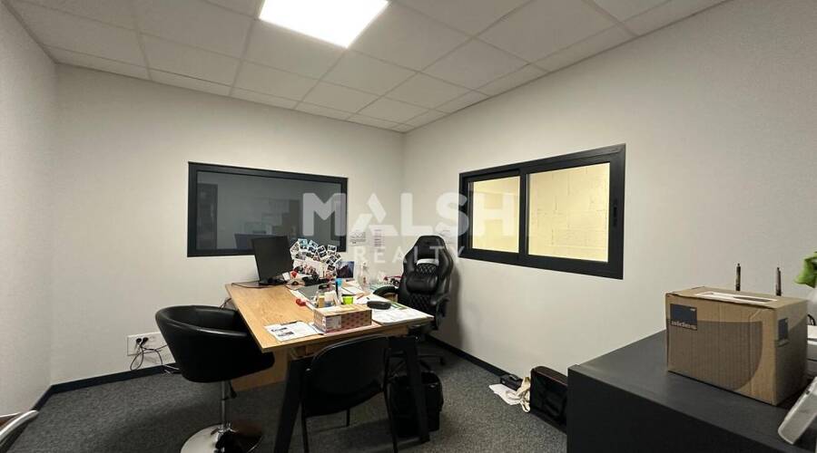 MALSH Realty & Property - Local d'activités - Lyon Nord Est (Rhône Amont) - Décines-Charpieu - 5