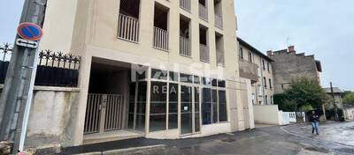 MALSH Realty & Property - Local commercial - Plateau Nord / Val de Saône - Rillieux-la-Pape - 4