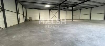 MALSH Realty & Property - Local commercial - Extérieurs NORD (Villefranche / Belleville) - Anse - 4