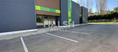 MALSH Realty & Property - Local commercial - Extérieurs NORD (Villefranche / Belleville) - Anse - 3