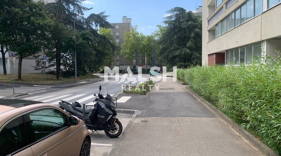 MALSH Realty & Property - Bureau - Plateau Nord / Val de Saône - Rillieux-la-Pape - 4