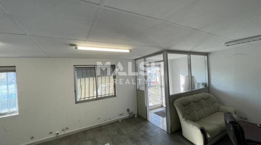 MALSH Realty & Property - Local d'activités - Carré de Soie / Grand Clément / Bel Air - Villeurbanne - 5