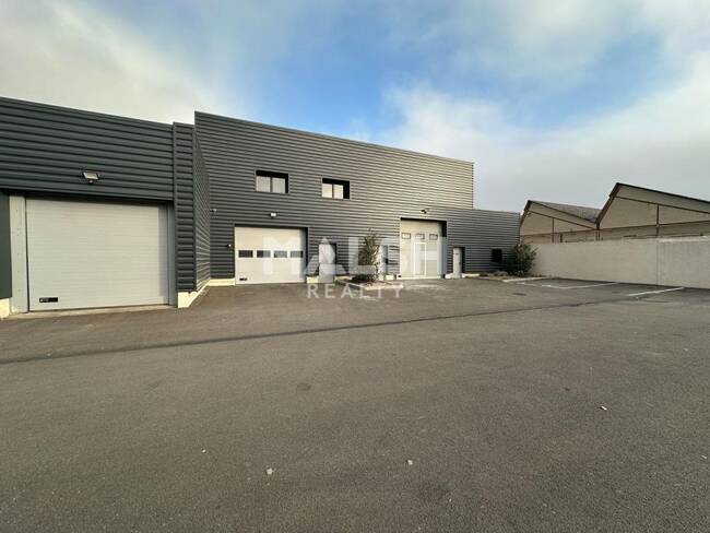 MALSH Realty & Property - Local d'activités - Extérieurs NORD (Villefranche / Belleville) - Villefranche-sur-Saône - 1