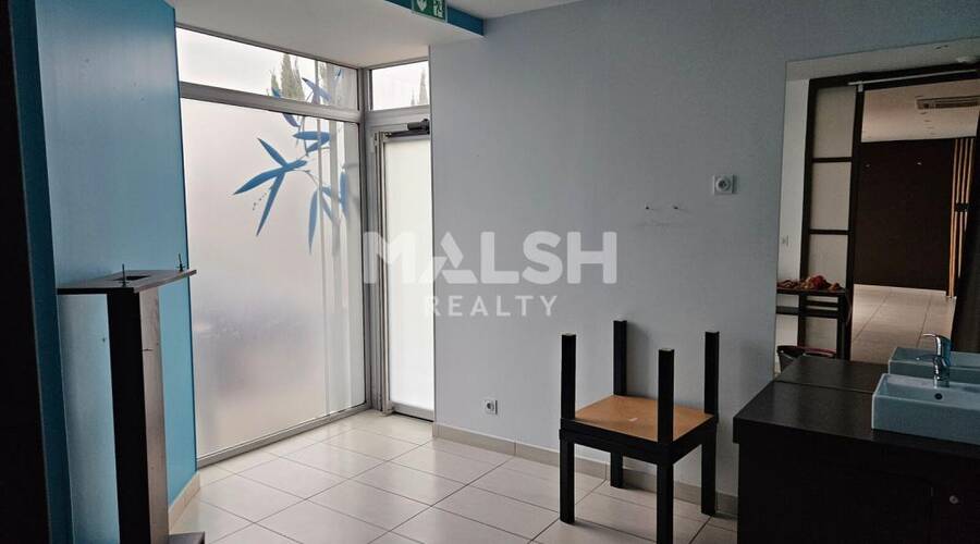 MALSH Realty & Property - Local commercial - Extérieurs NORD (Villefranche / Belleville) - Villefranche-sur-Saône - 4