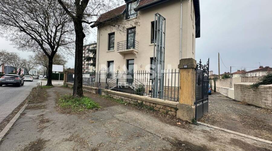 MALSH Realty & Property - Bureau - Extérieurs NORD (Villefranche / Belleville) - Villefranche-sur-Saône - 1