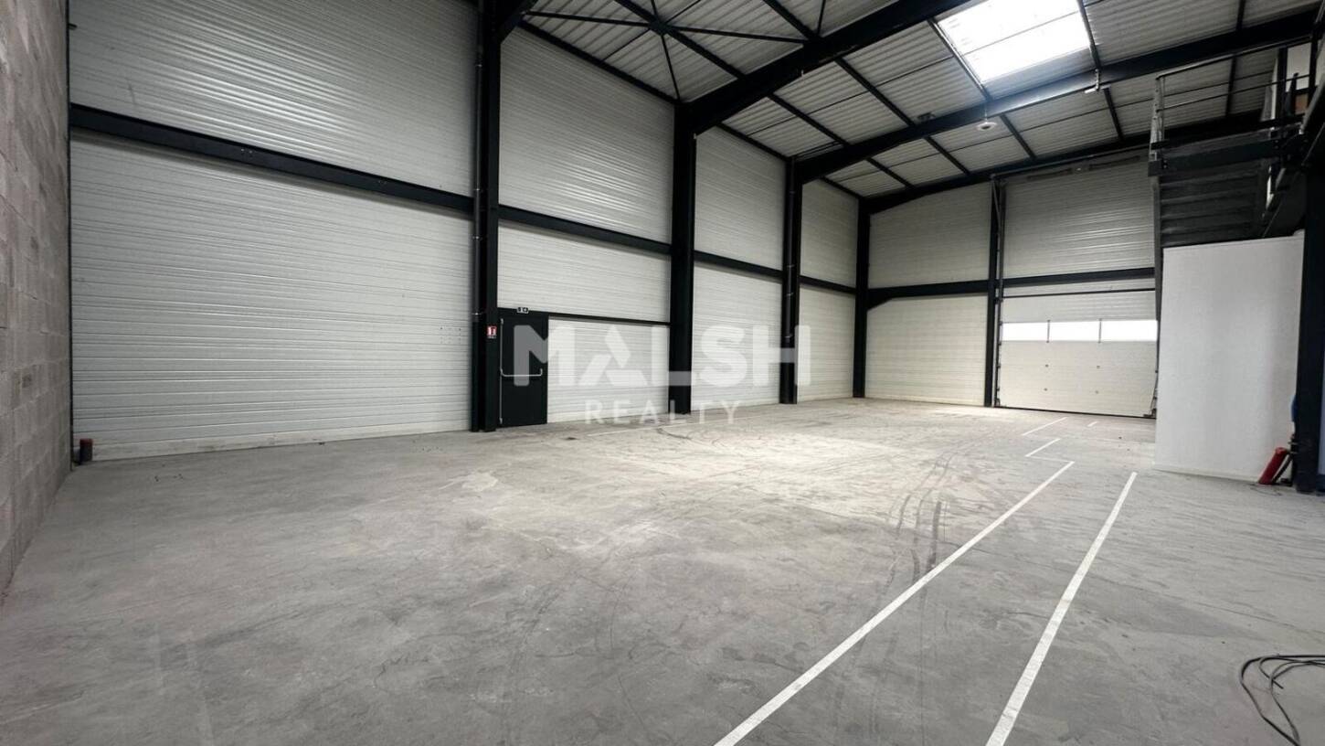 MALSH Realty & Property - Local d'activités - Extérieurs NORD (Villefranche / Belleville) - Trévoux - 2