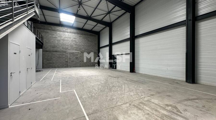 MALSH Realty & Property - Local d'activités - Extérieurs NORD (Villefranche / Belleville) - Trévoux - 4