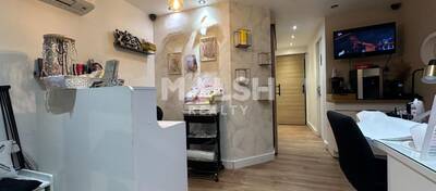 MALSH Realty & Property - Local commercial - Lyon - Presqu'île - Lyon 2 - 4