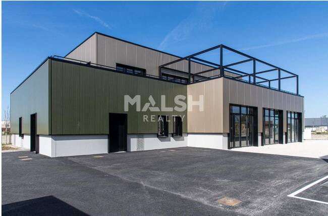 MALSH Realty & Property - Local commercial - Lyon EST (St Priest /Mi Plaine/ A43 / Eurexpo) - Toussieu - 1