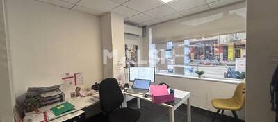 MALSH Realty & Property - Local commercial - Carré de Soie / Grand Clément / Bel Air - Villeurbanne - 6
