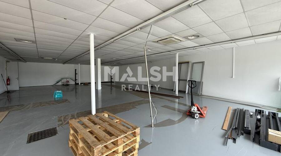 MALSH Realty & Property - Local commercial - Villars - 1