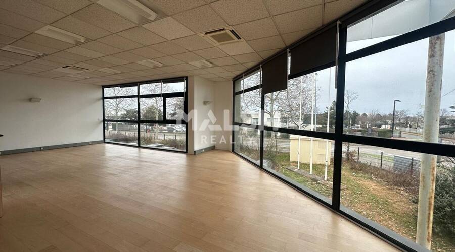 MALSH Realty & Property - Local d'activités - Lyon Nord Est (Rhône Amont) - Décines-Charpieu - 7