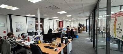 MALSH Realty & Property - Bureau - Saint-Just-Saint-Rambert - 2