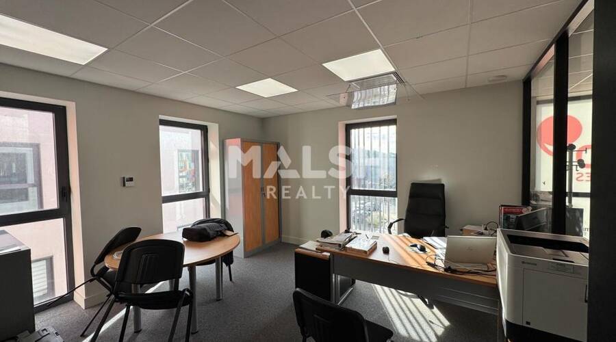 MALSH Realty & Property - Bureau - Saint-Just-Saint-Rambert - 3