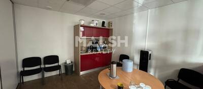 MALSH Realty & Property - Bureau - Saint-Just-Saint-Rambert - 5