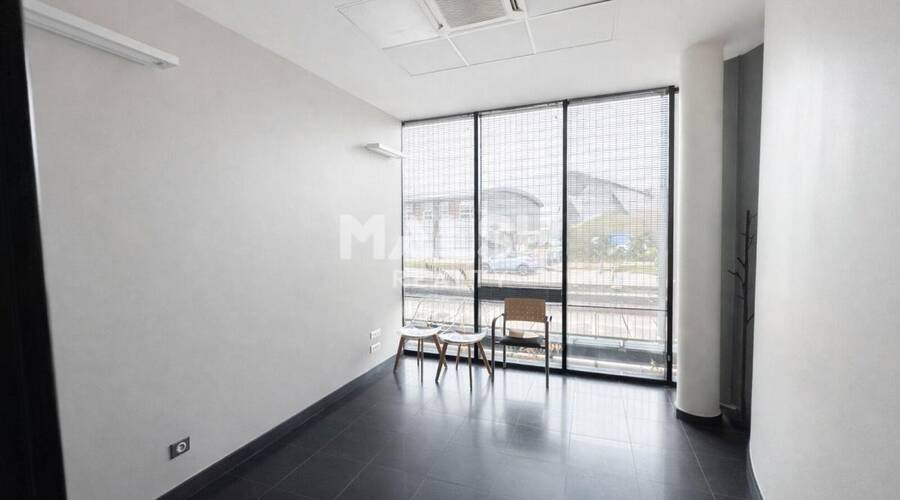 MALSH Realty & Property - Bureau - Saint-Etienne Métropole - Saint-Étienne - 4