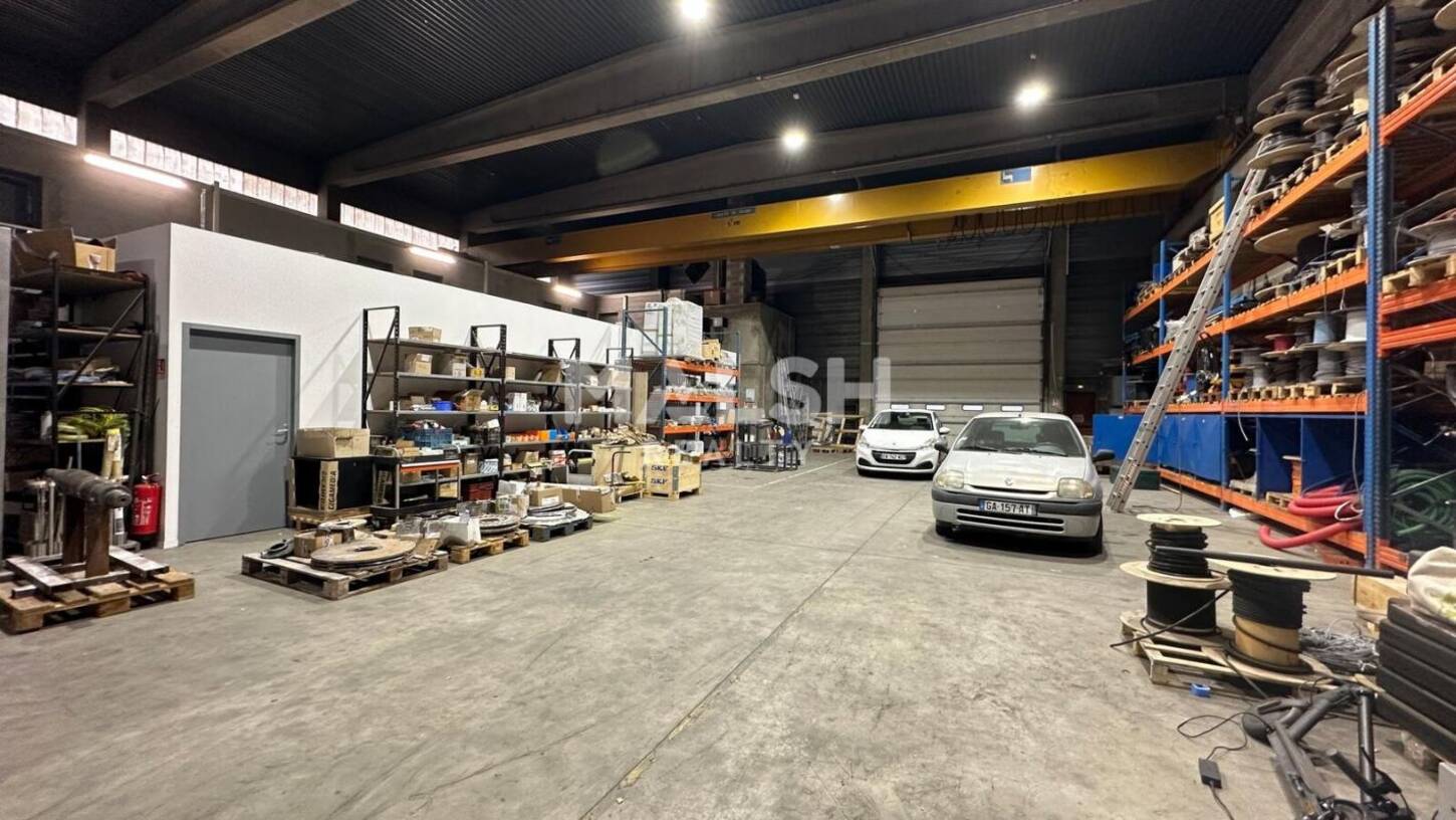 MALSH Realty & Property - Local d'activités - Lyon EST (St Priest /Mi Plaine/ A43 / Eurexpo) - Chassieu - 2